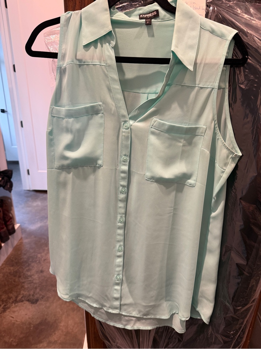 Express Portofino Sleeveless Button-Front Pocket Blouse